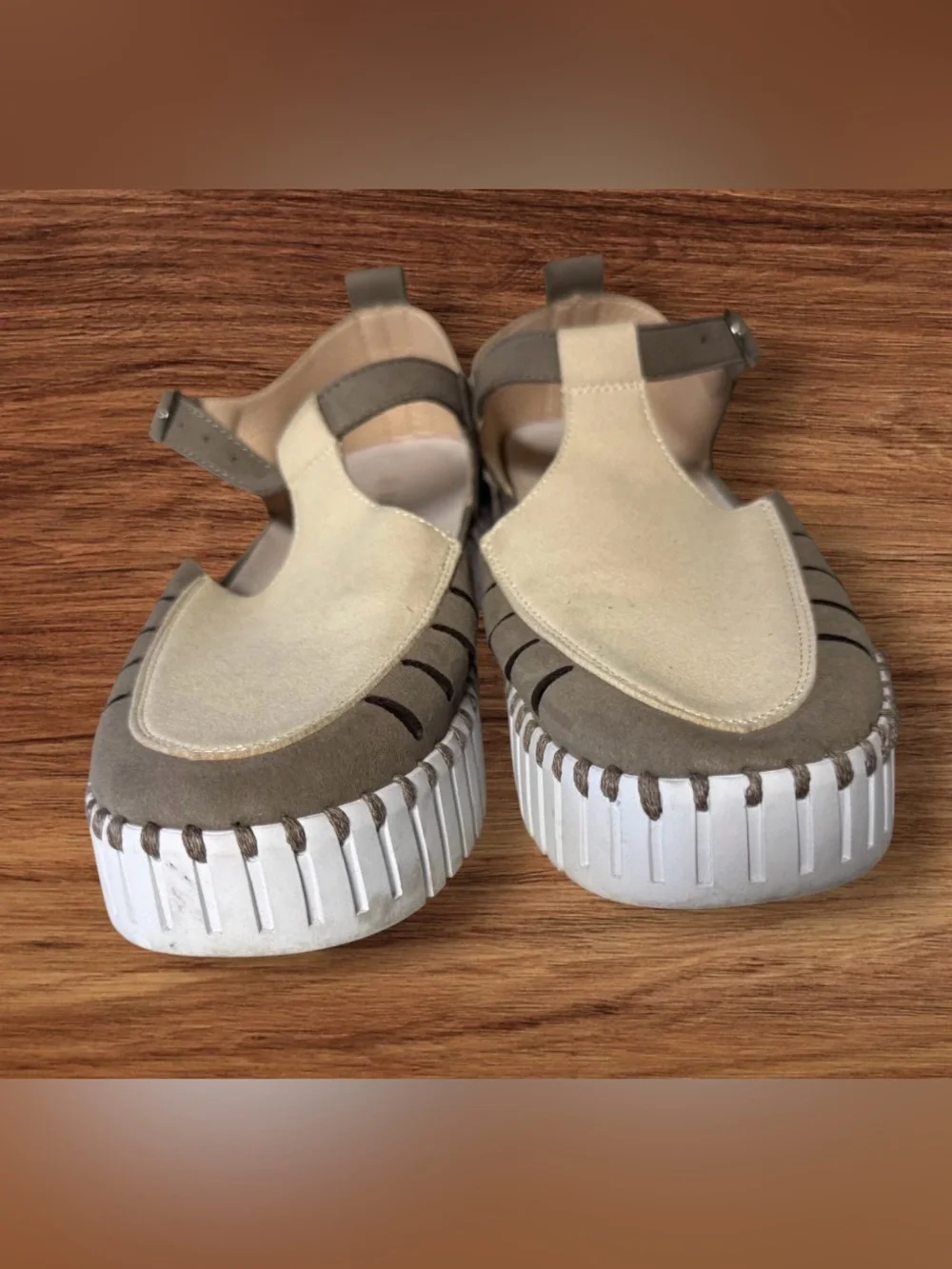 Like new! Ilse Jacobsen HORNBAEK Women's Tulip 9378 Platform Sandal